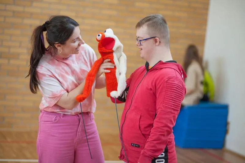 Elegancka stylizacja młodzieżowa