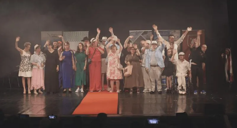 Formalny dress code w teatrze