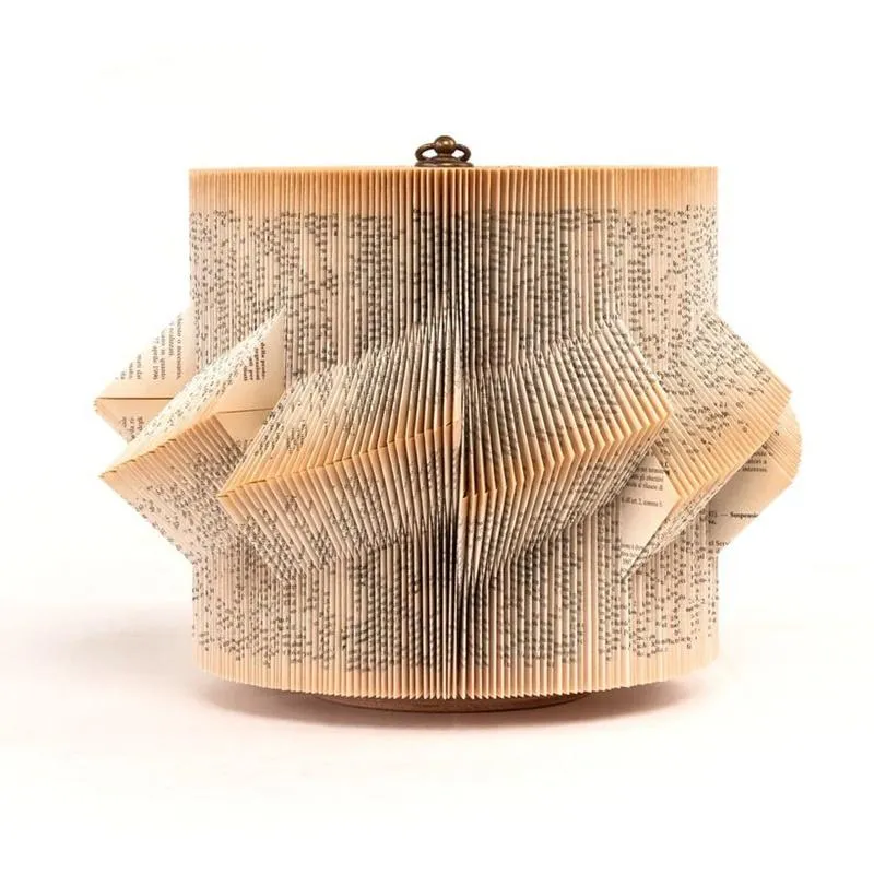 Narzędzia i materiały do papieroplastyki